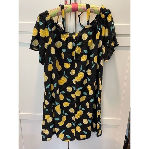 Peyton & Parker Off Shoulder Lemon Mommy & Me Dress NWT Women’s Sz L - Picture 2 of 8